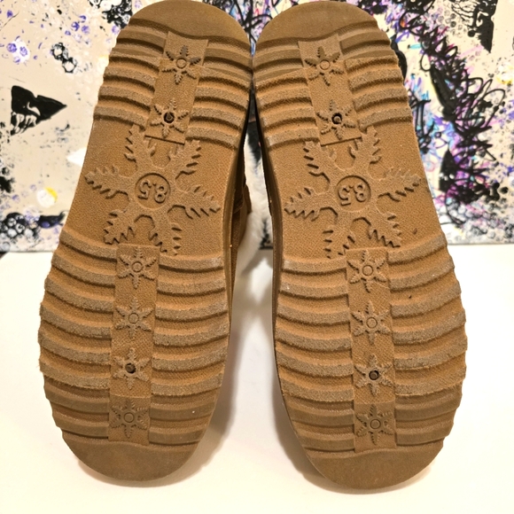 SO Chestnut Abigail Tan Brown Faux Suede Fur Trim Boots Calf Length Size 8.5 - Picture 16 of 17